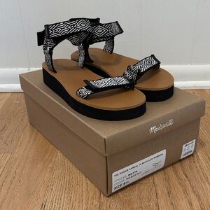 Like New Madewell Maggie Sandal Size 5.5